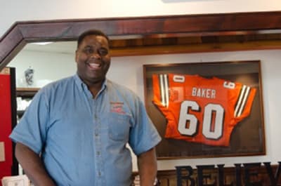 F&B Mag Gets 20 Questions With Al “Bubba” Baker Of “Bubba Q’s World Famous BBQ And Catering”