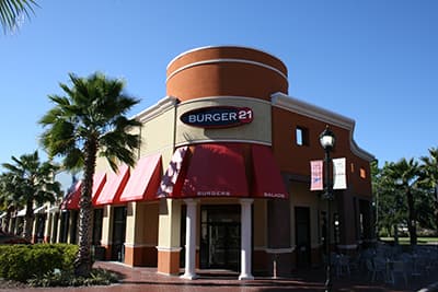 Burger 21 Targets Phoenix, Arizona for Franchise Expansion
