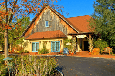 Mirbeau Inn & Spa Presents an Ornate Thanksgiving Buffet