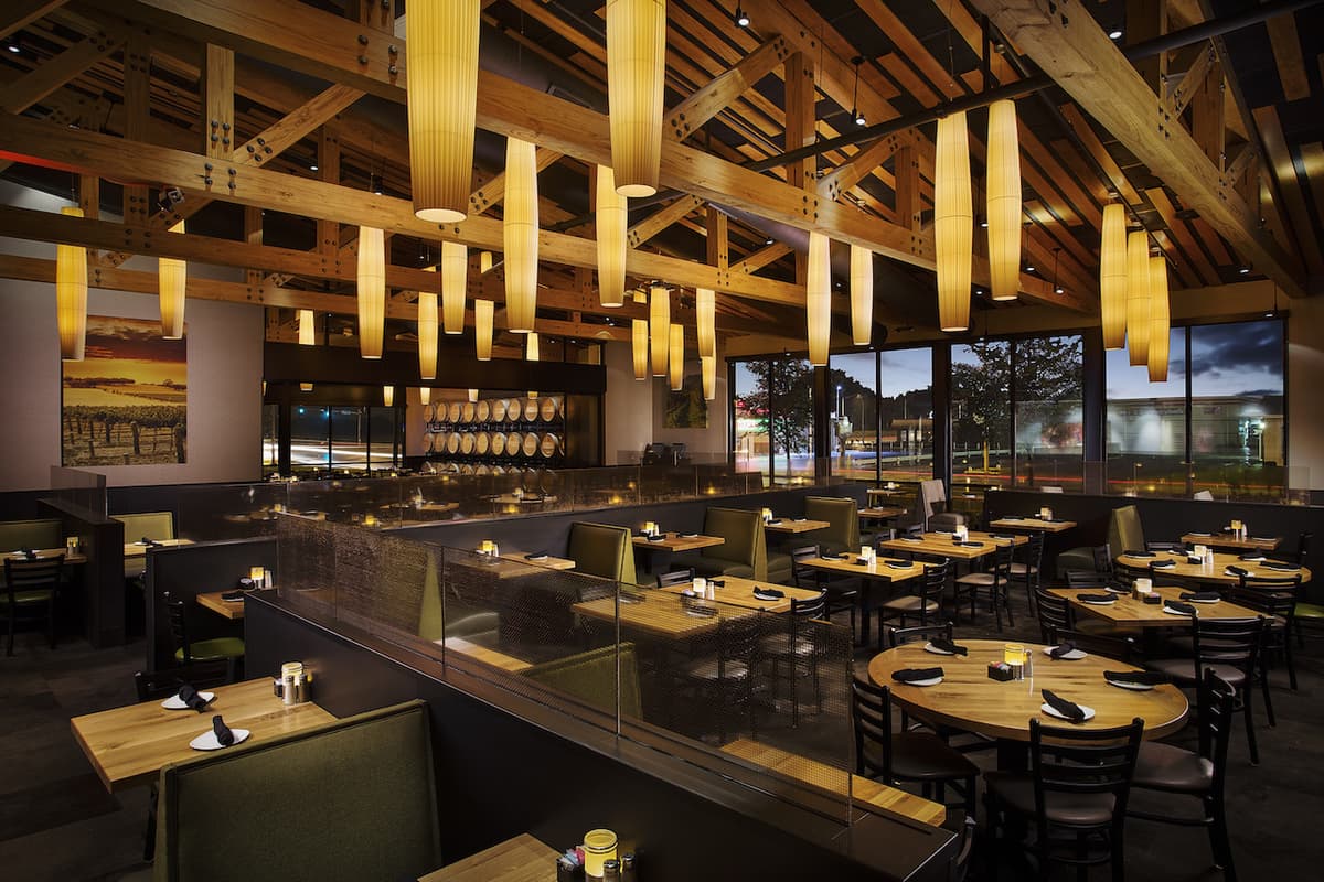 Cooper’s Hawk Winery & Restaurants Opening New Location in St. Charles, IL