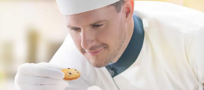 Danish Vaniljekranse: The Recipe That's Worth A Try