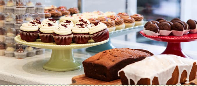 Jennifer Snyder Owner The Little Daisy Bake Shop