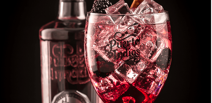 PUERTO DE INDIAS STRAWBERRY GIN SERVES UP WINTER COCKTAILS TO CELEBRATE THE SEASON