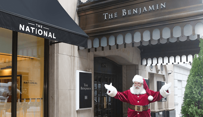 A SANTA BRUNCH