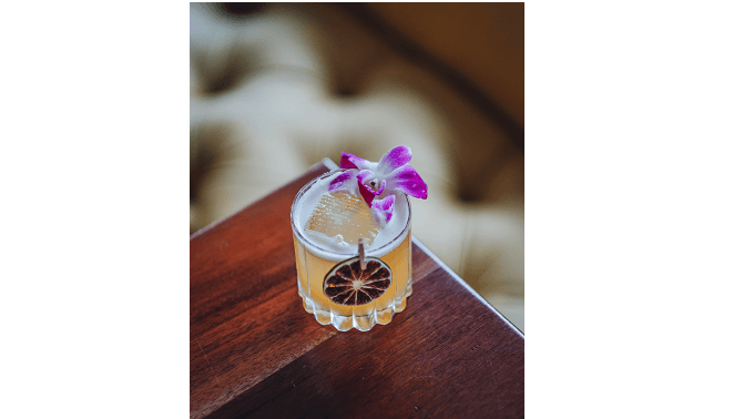 Charlotte’s Favorite Dilworth Tasting Room Launches New Cocktail Menu
