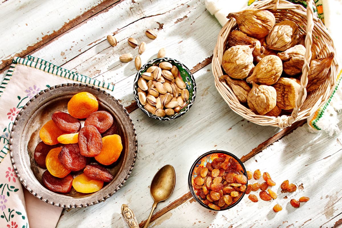 Turkish Dried Fruits: All You Need For Delicious and Healthy Desserts & Snacks