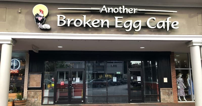 Another Broken Egg Cafe® Reopening in Atlanta, Ga.