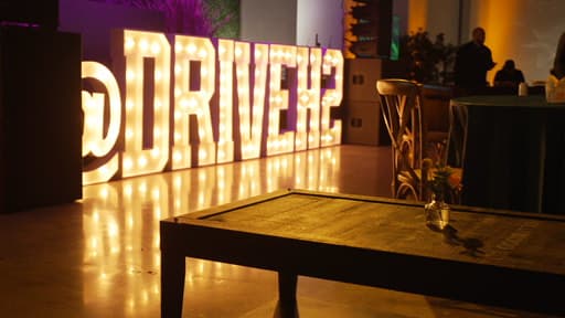 EIN and the DriveH2 Movement Roll Out the Green Carpet for Pre-Oscar Gala Fundraiser at Petersen Automotive Museum