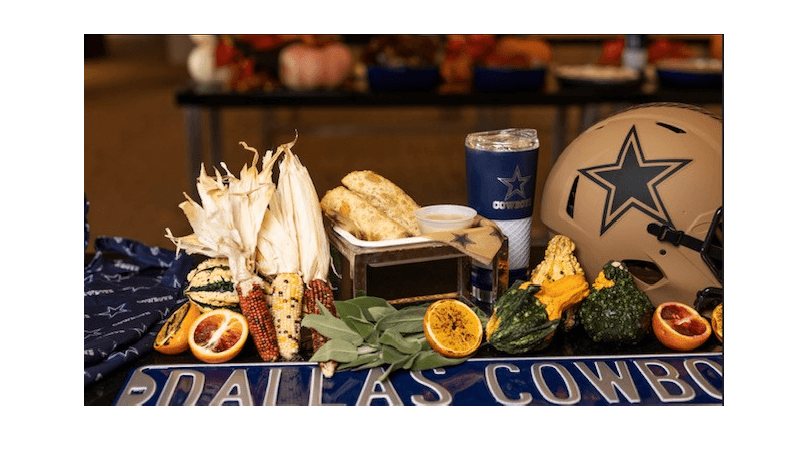 DALLAS COWBOYS FANS CELEBRATE THANKSGIVING 2023