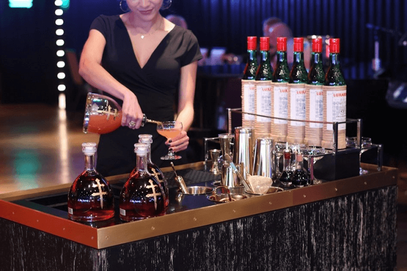 ONE STEAKHOUSE ANNOUNCES “THURSDAYS LIVE” LINEUP AND WEEKLY MENU SPECIALS IN MARCH