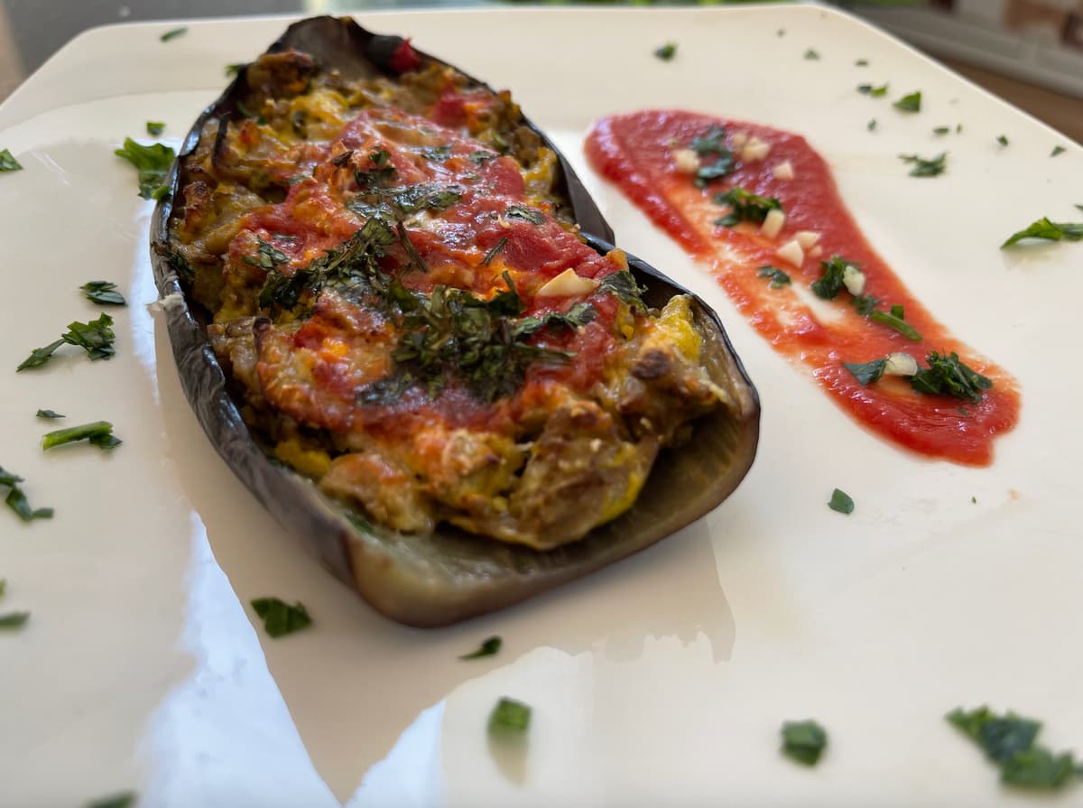 "Feast of Flavors: Exploring Italy's Rich Christmas Culinary Traditions"