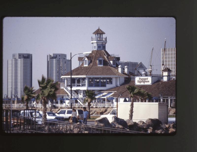 Parkers' Lighthouse Celebrates 40 Years of Waterfront Dining with Monthly Throwback Menu Specials
