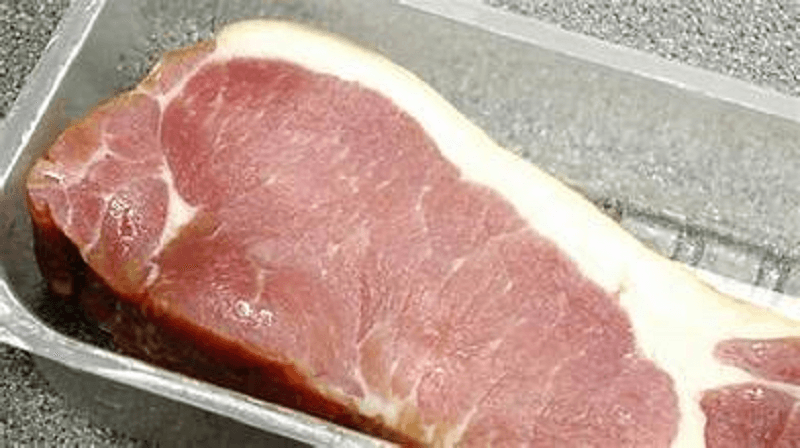 If you purchased uncooked pork bacon, fresh or frozen loins, shoulder, ribs, hams, or pork chops from June 28, 2014, to June 30, 2018, for business use in commercial food preparation, a class action lawsuit may affect your rights