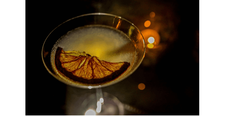 The Art of Mixology for the Preparation of Original Cocktails