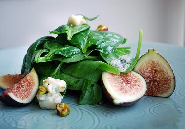 FIG, PISTACHIO AND BLUE CHEESE SALAD WITH HONEY VINAIGRETTE. Recipe provided by Cooking Planit