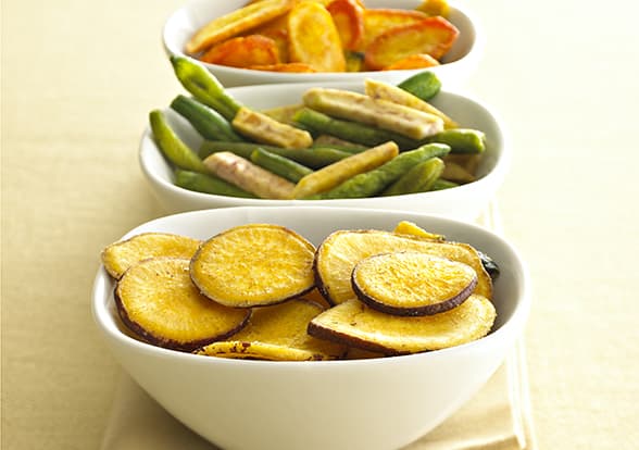 Tomato Chips, Carrot Chips, Barbecue Cucumber Chips, Sweet Potato Chips, & Nacho Cheese Kale Chips