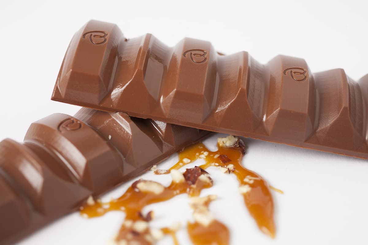Baroness Chocolates is proud to introduce the superior taste of CLEAN CHOCOLATE