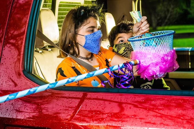 Orlando Creates Safe-and-Fun Ways to Celebrate Halloween & Fall Food Festivals