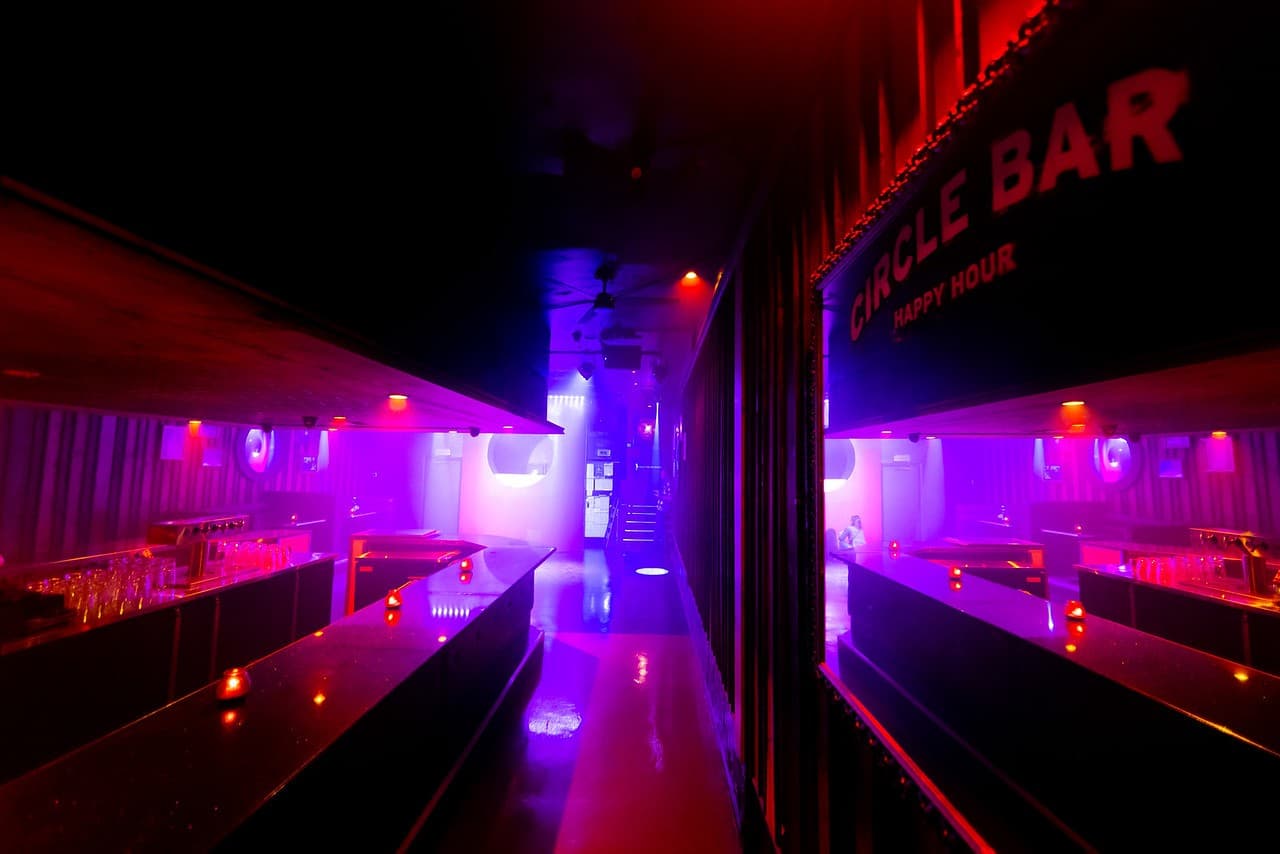 Circle Bar: Santa Monica’s Iconic Dive Bar Dance Club Returns