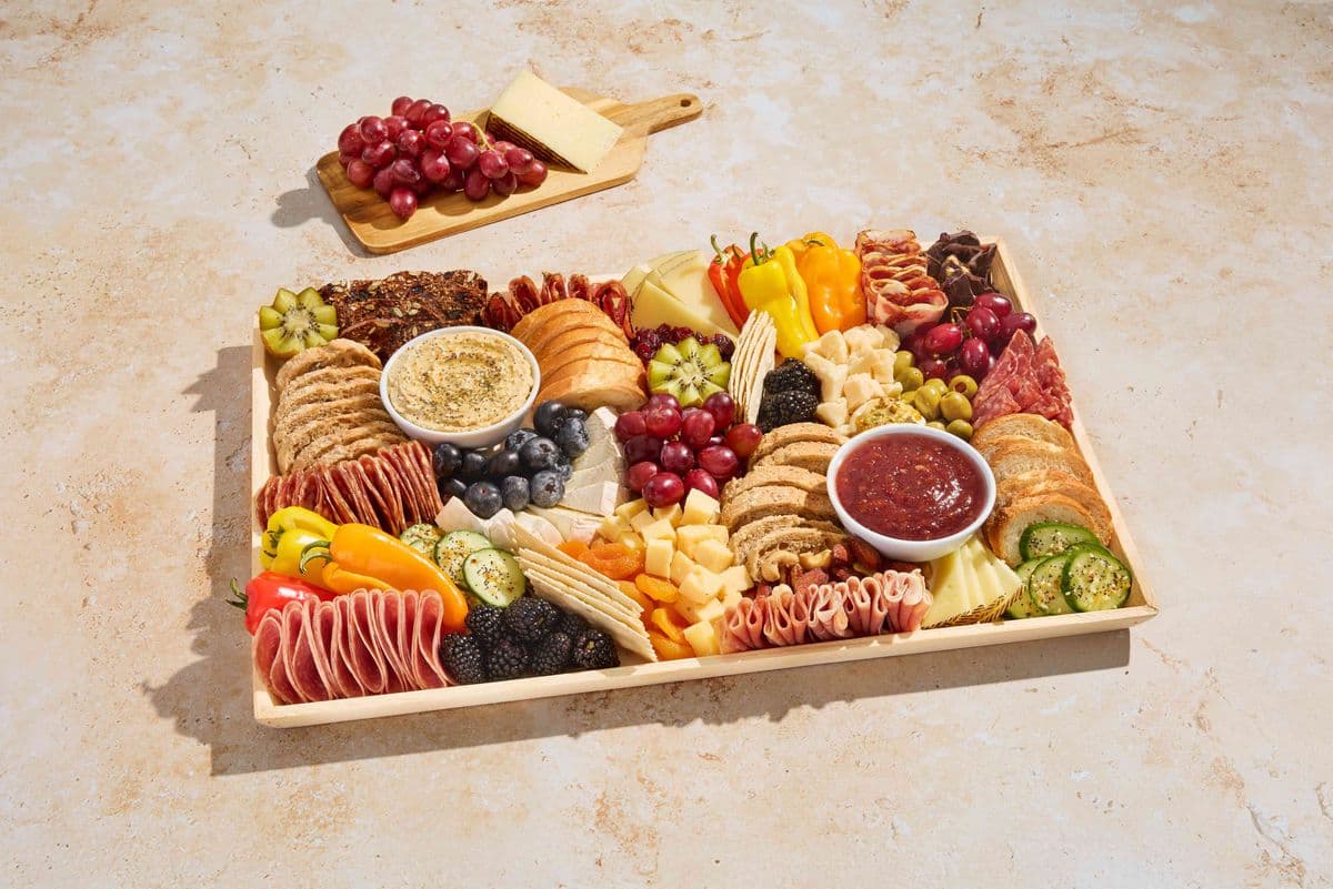 Elevate Your Gatherings with Graze Craze’s Wine Pairing Board