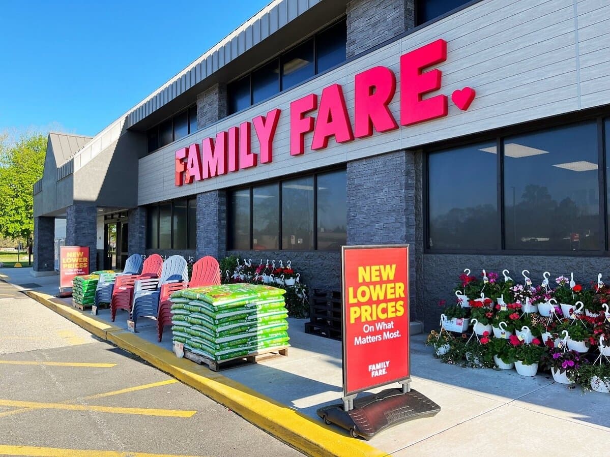 C&S Wholesale Grocers Cuts Prices on Thousands of Items at Midwest Hometown Stores