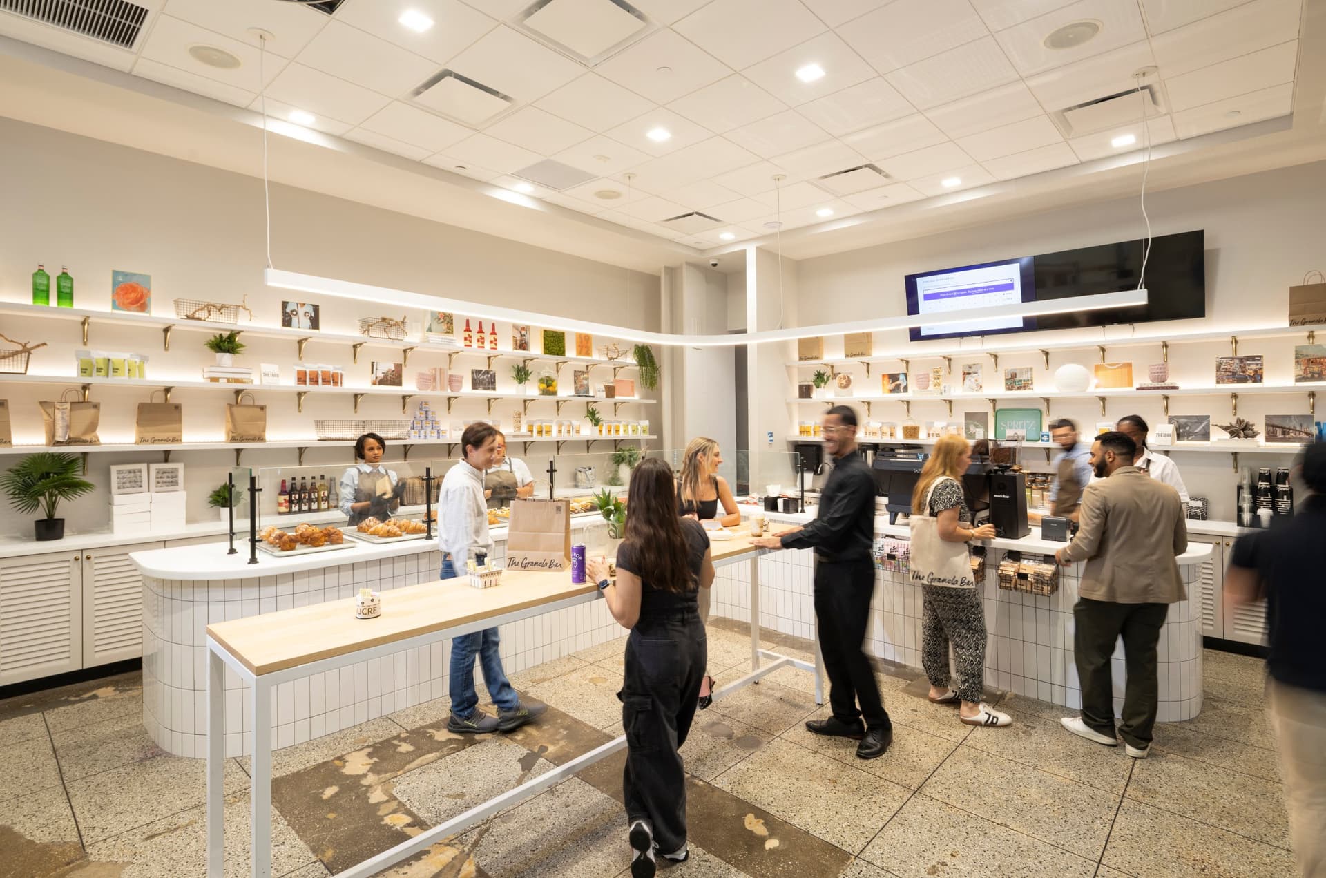 The Granola Bar Returns to NYC With a Midtown Flagship and New Takeaway Concept