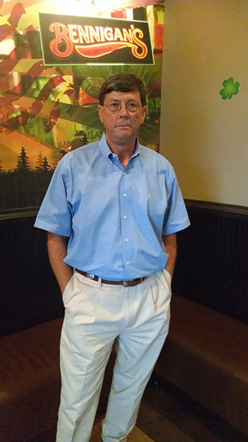 hollinger in bennigans 2