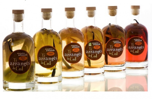 There are six macerated rums available; pineapple, mango-passion, banana and kiwi, starfruit passion,_apple-ginger and organic apple-pear.png
