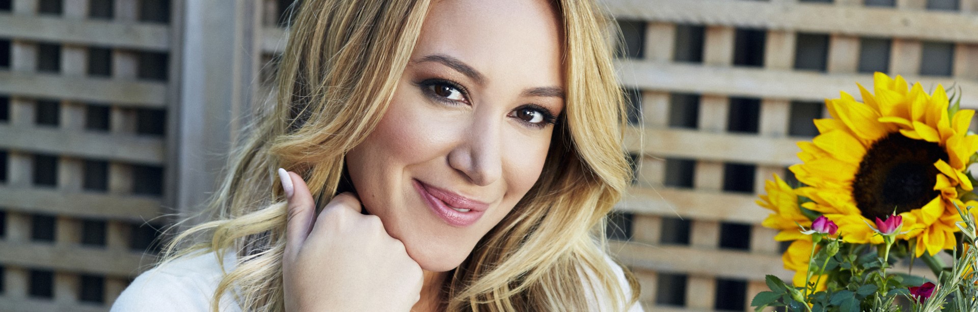 HAYLIE DUFF: Star of &#8220;The Real Girl&#8217;s Kitchen&#8221;