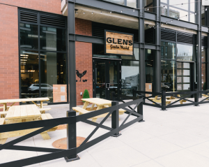 Glen’s Garden Market outdoors