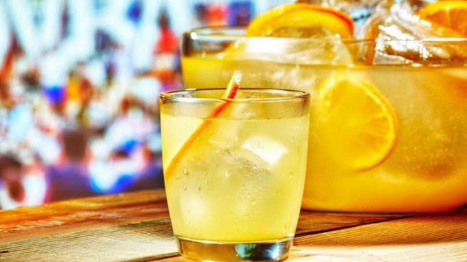 BACARDÍ Citrus Party Punch