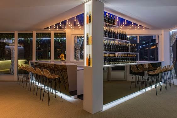 the Mouton Cadet Wine Bar1