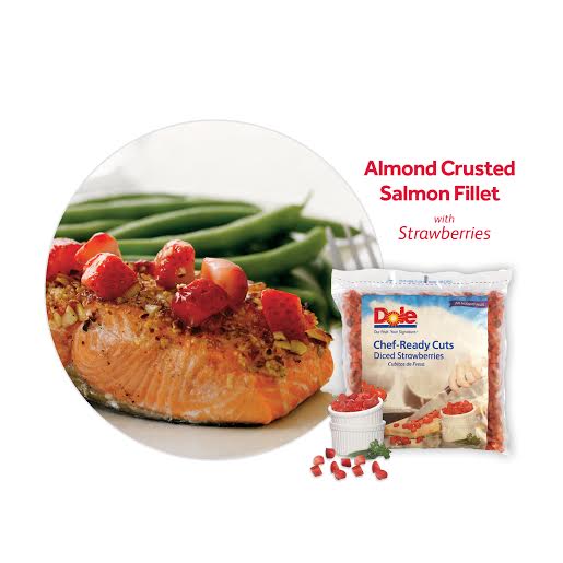 Almond-Crusted Salmon Fillet with Strawberries