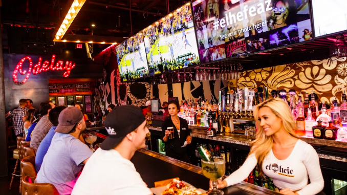 Digital Signage Enhances the Customer Experience at Restaurants