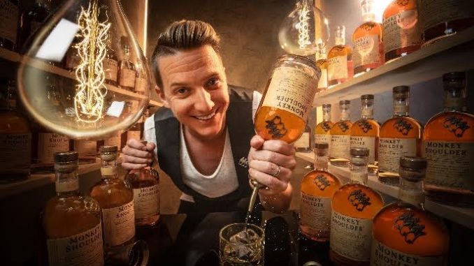 mokey shoulder brand US ambassador Sebastien Derbomez