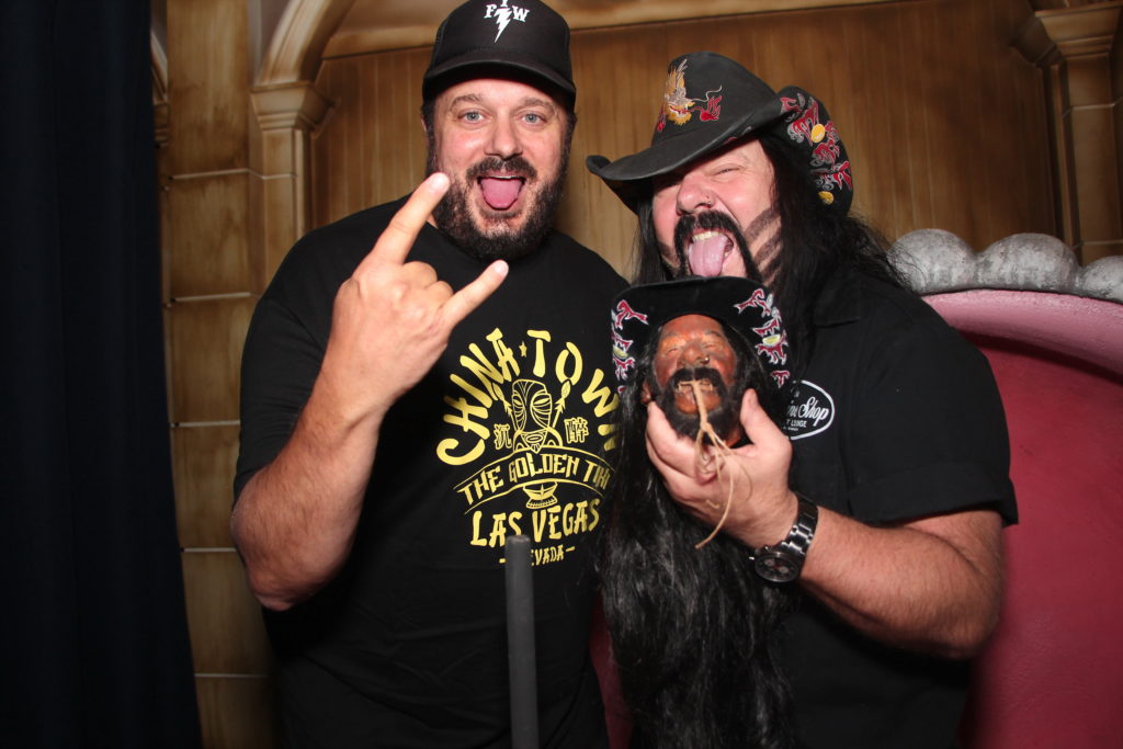 Vinnie Paul Unveils Shrunken Head at The Golden Tiki