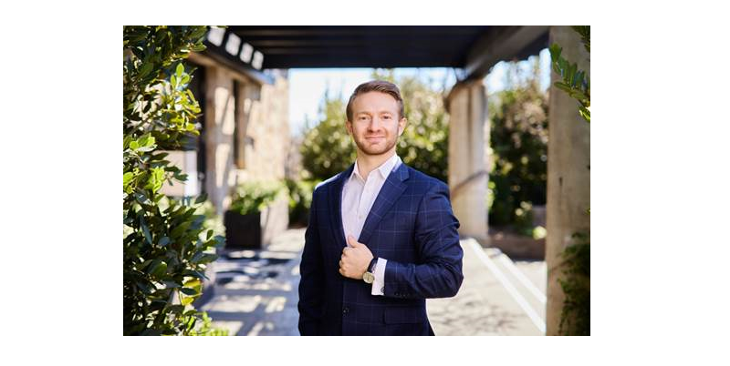 HEITZ CELLAR’S ERIK ELLIOTT IS NAMED TO COURT OF MASTER SOMMELIERS, AMERICAS PRESTIGIOUS RANKS
