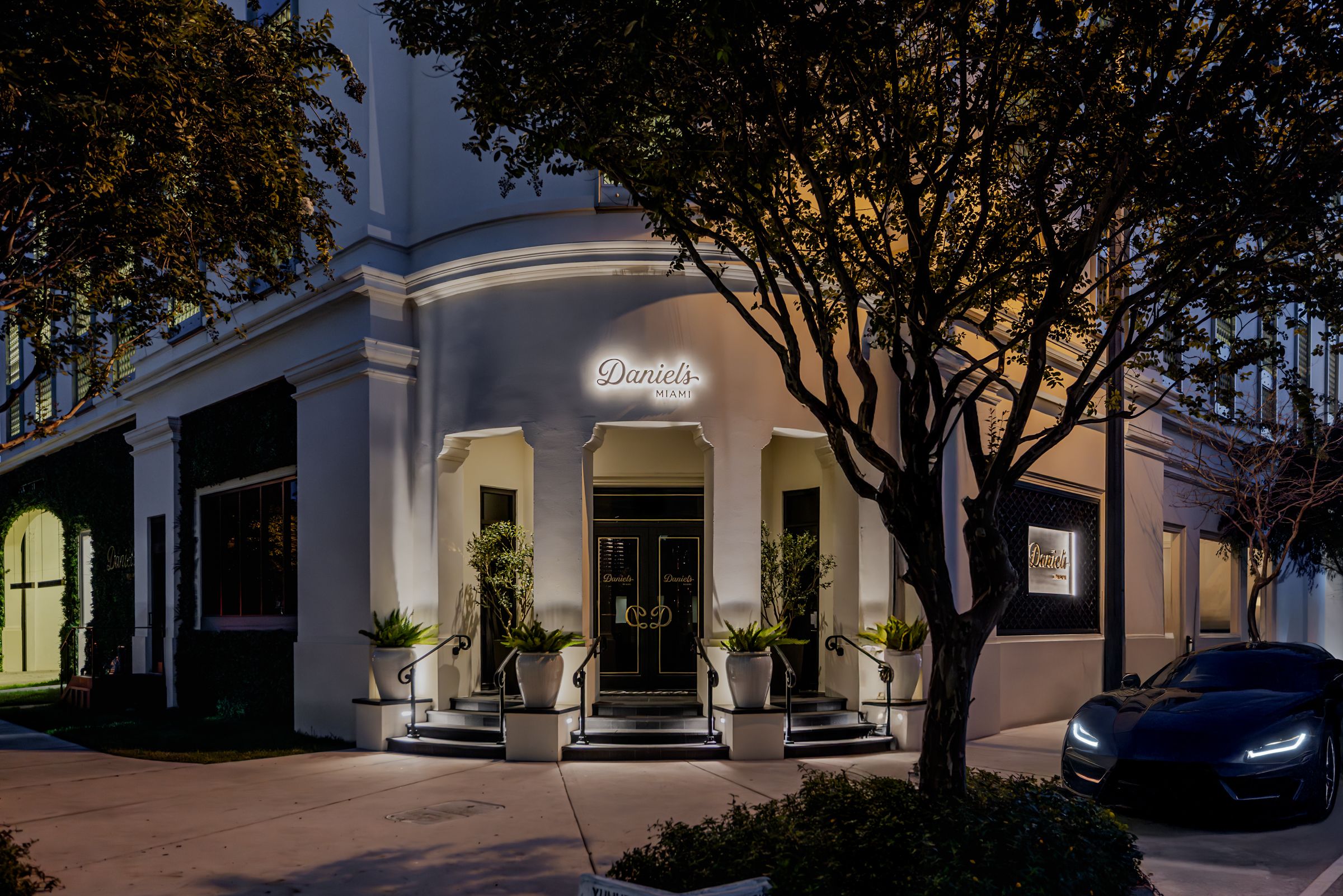 Daniel_s Miami_Photo by Louis Collection_2025 (4)