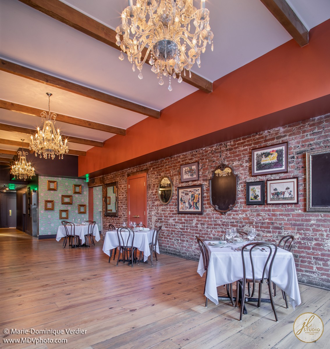 Tujagues second floor dining 1