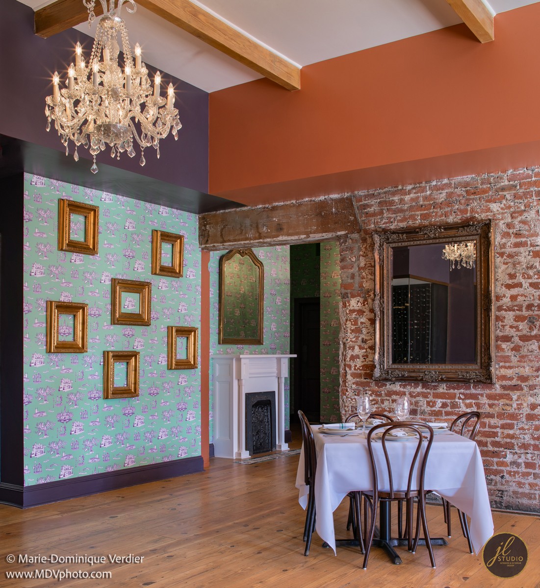 tujagues iris room 2