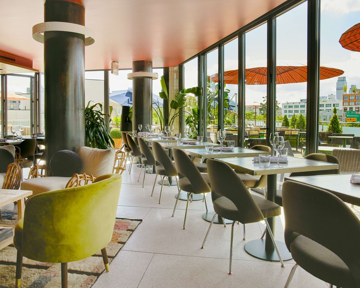 Aliya Interior - Main (2)