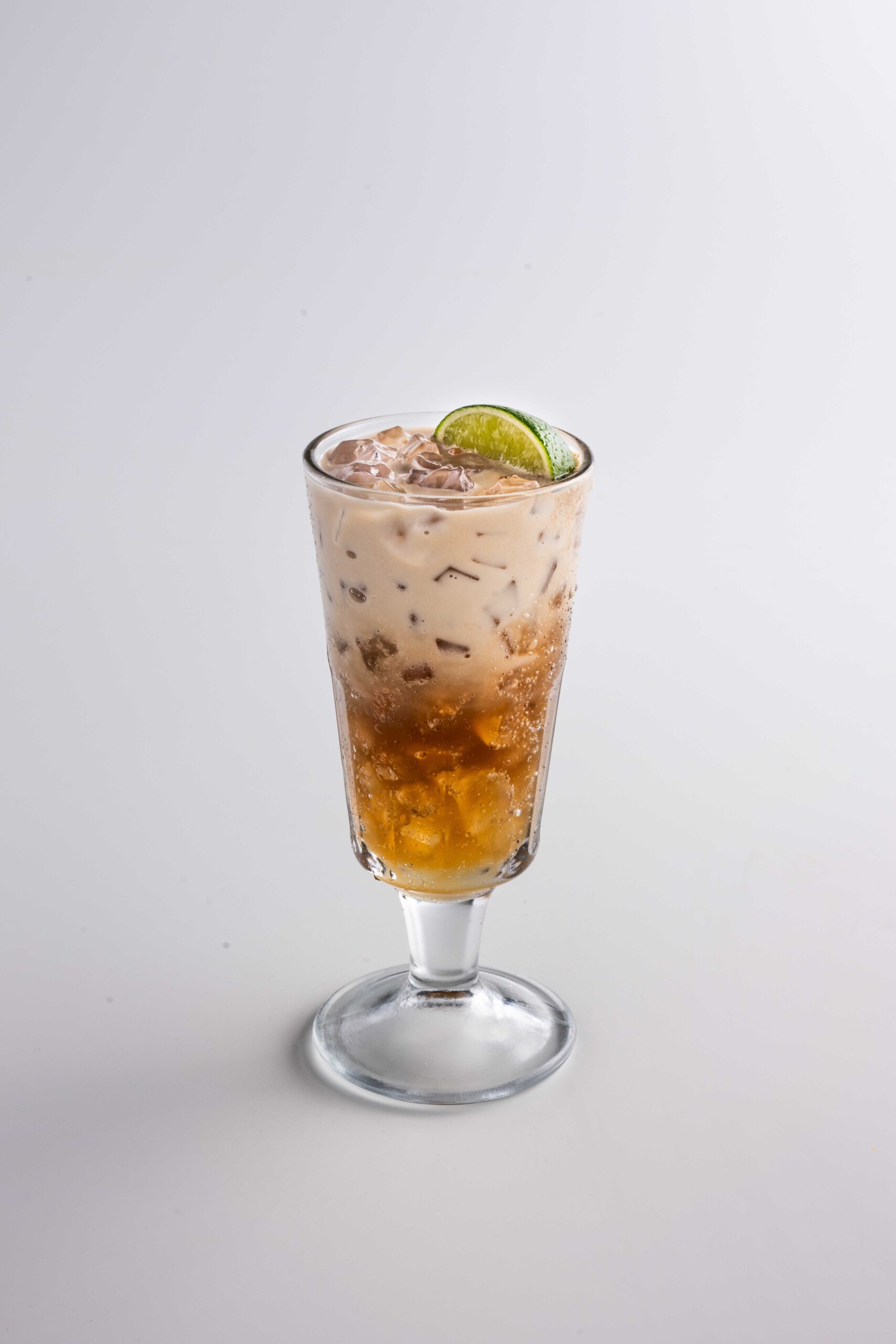 coconut-lime-cream-dirty-soda-friendlys-championmgt