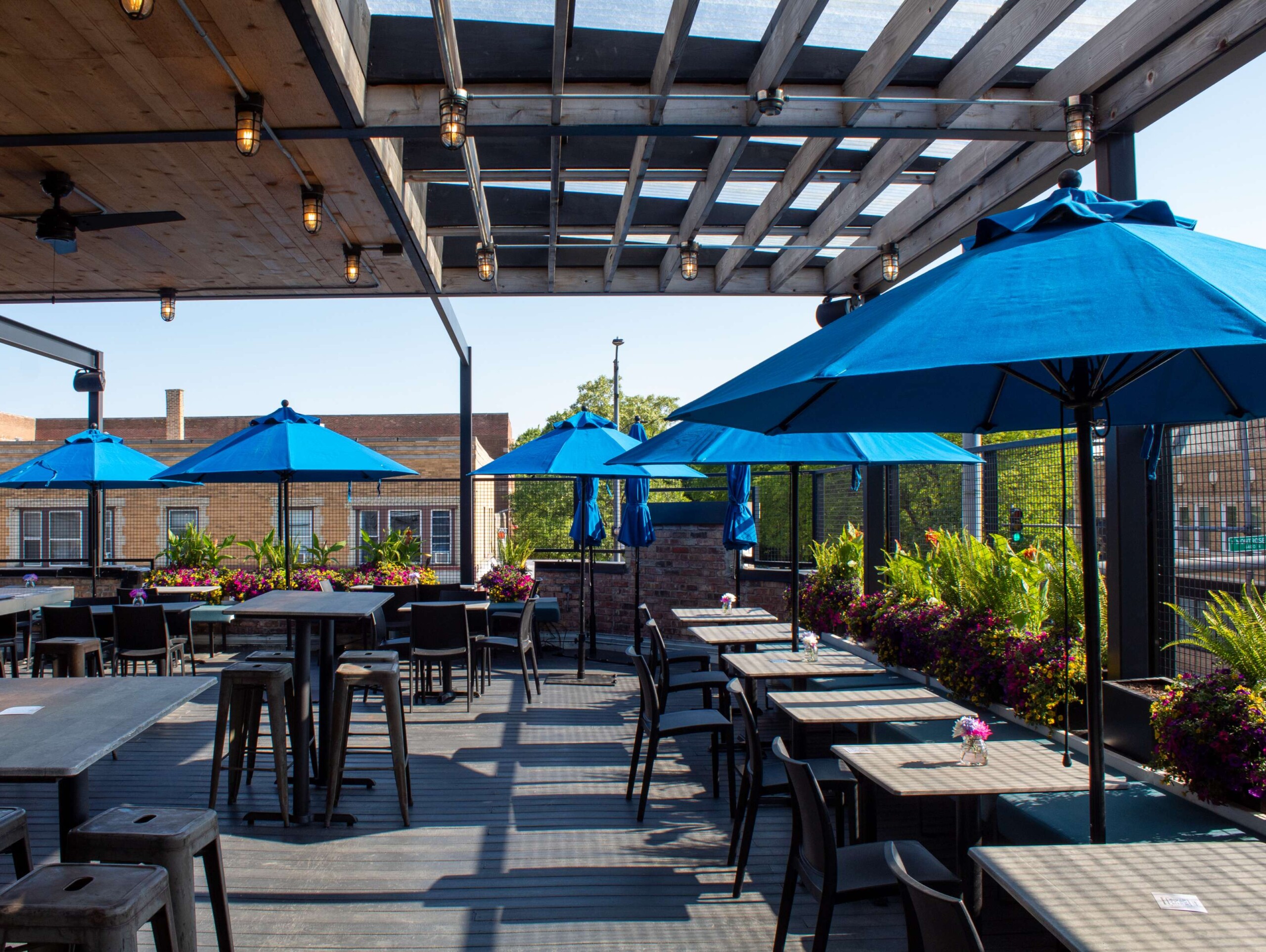 2024-05-15_FarmBar_Rooftop_Exterior-09