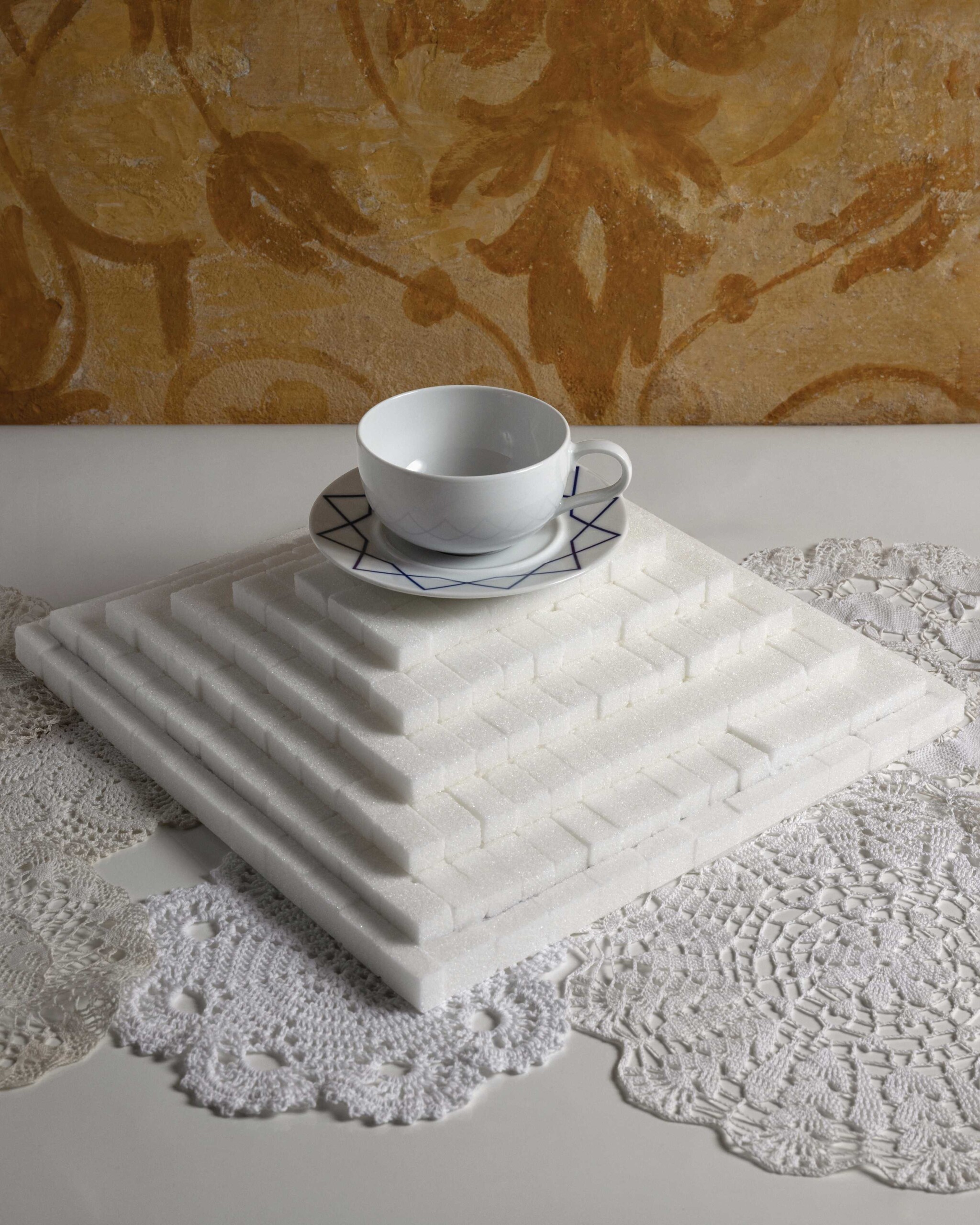 5009_15_Glass_bottle coaster in 18_10 stainless steel_design Ettore Sottsass_1979