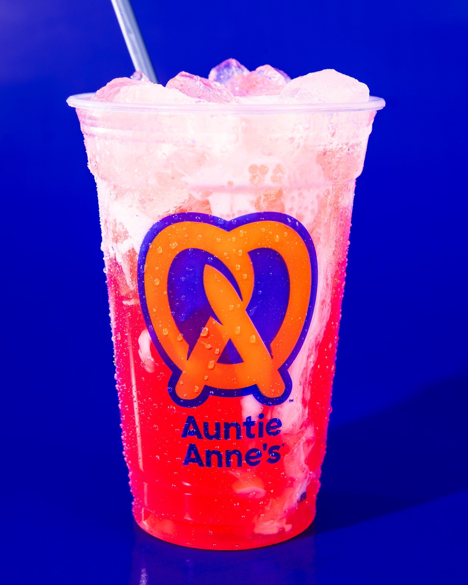 Auntie Anne_s Twisted Sips (4)