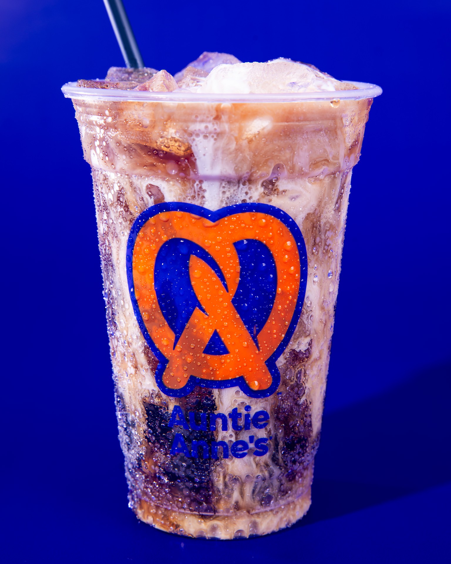 Auntie Anne_s Twisted Sips (2)
